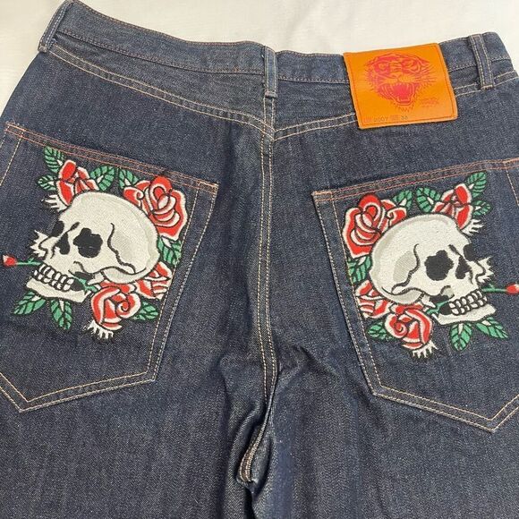 Ed Hardy Dark Blue Embroidered Skull Denim Jeans Size 38 X 30 - Picture 8 of 8